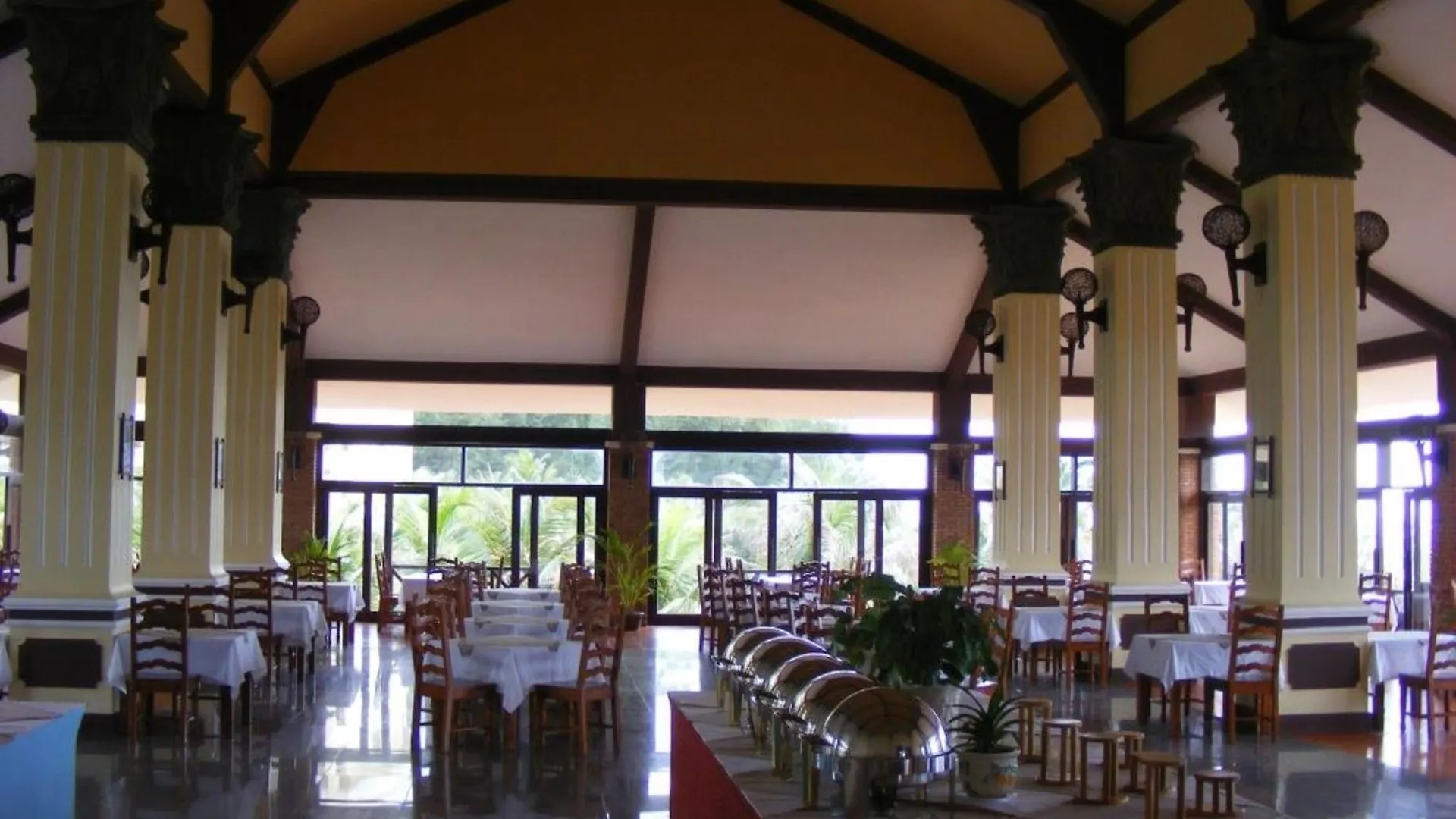 Golden Peak Resort & Spa Phan Thiet 4*,  Vietnam