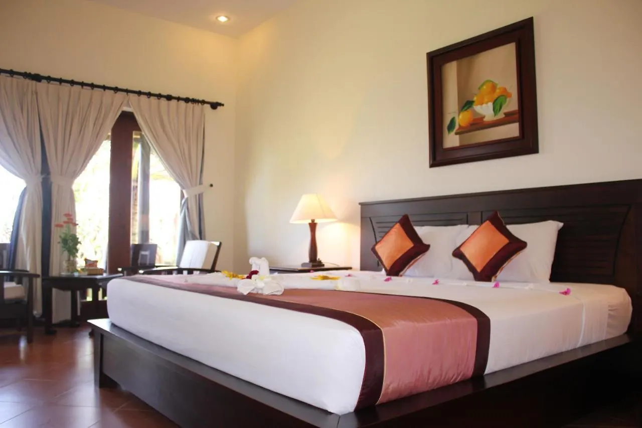 Golden Peak Resort & Spa Phan Thiet 4*,